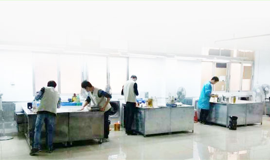 自有實(shí)驗(yàn)室、研發(fā)團(tuán)隊(duì)